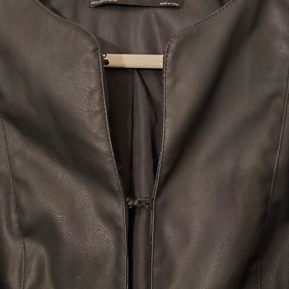 Zara basics NWT 1x pleather jacket - Picture 3 of 5